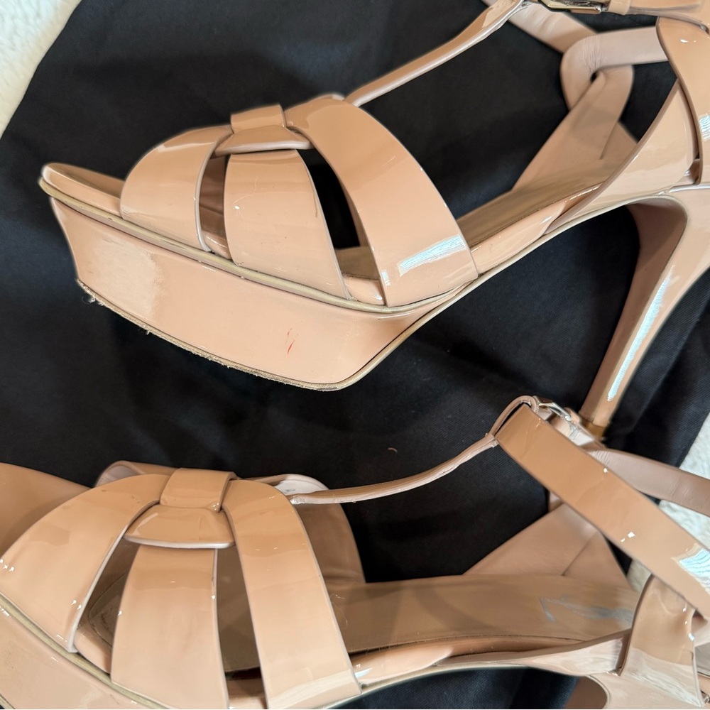 Saint Laurent | Nude Patent Leather Tribute Platform Sandals - Picture 10 of 16